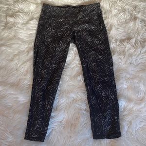 Athleta Capri workout pants